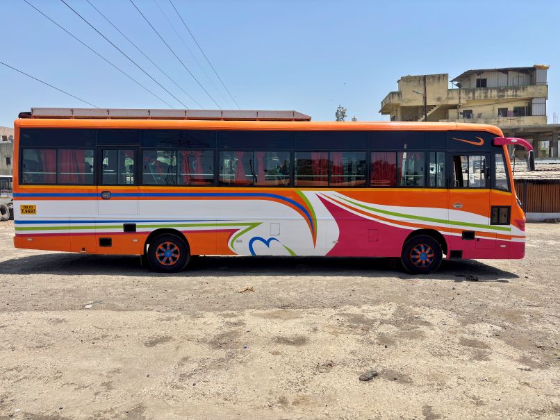 32 Seater Bus